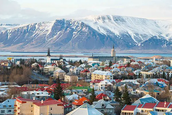 Iceland Digital Nomad Visa: Gateway to The Land of Fire & Ice